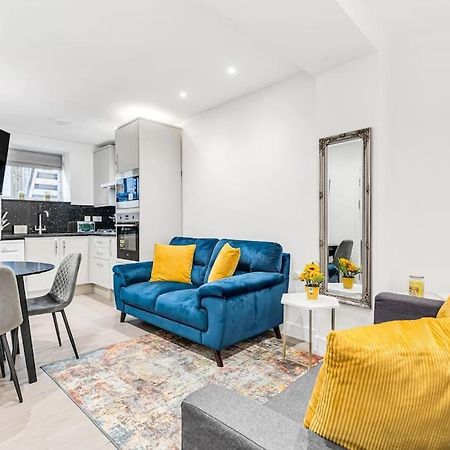 Luxstay Holland Park Apartment With Ac Londen Buitenkant foto
